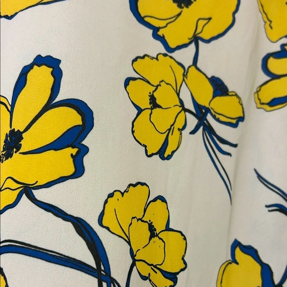 Liz Claiborne Career Butterfly Sleeve Blouse.   New With Tags - Picture 4 of 7